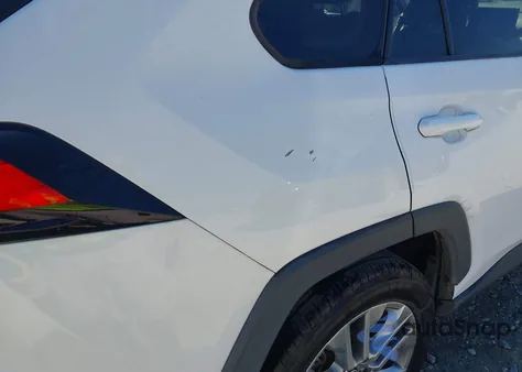2019 Toyota Rav4 Xle Premium from USA, damaged, VIN 2T3C1RFV9KW021879